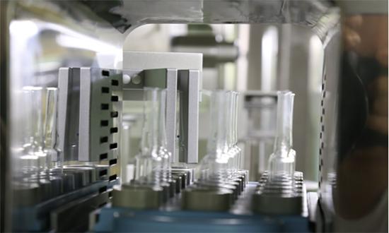 桑谷醫(yī)療:智能靜脈用藥調(diào)配機(jī)器人提高醫(yī)療健康設(shè)備智能化制造水平(圖2) 1-201014164503233.png